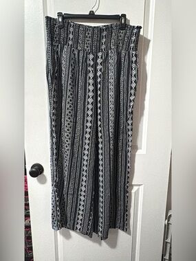 Black & White Patterned Maxi Skirt